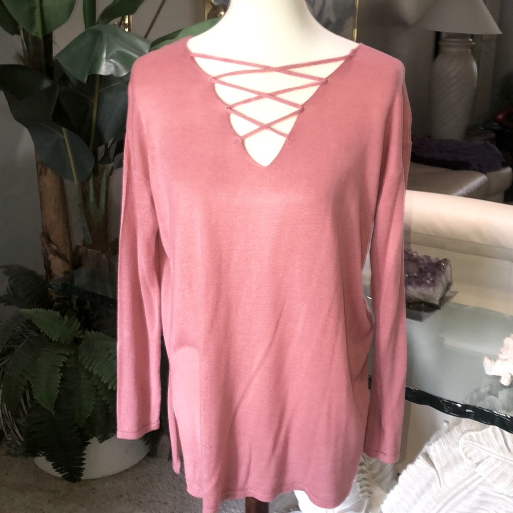SZ S NWOT BLUSH PINK TOP LING SLEEVES LIGHTWEIGHT